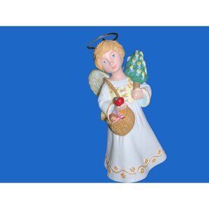 Hallmark 1996 Christkindl  Christmas Visitors Angel Ornament #2 in Series